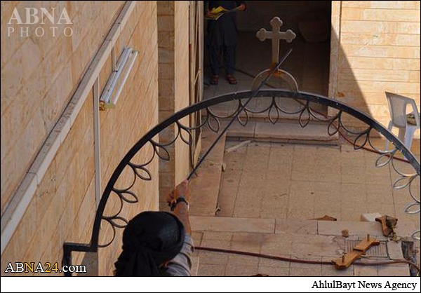حمله به کلیسای هزار ساله موصل+ تصاویر