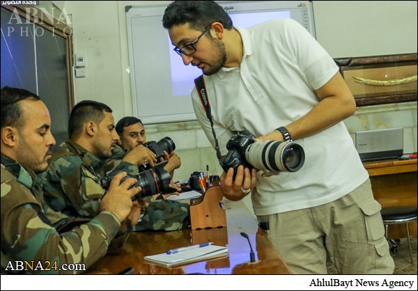 عکاسان جبهه‌های جنگ با داعش + عکس