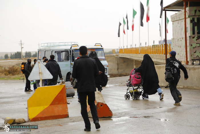 زوار اربعین در مرز مهران از نگاه متفاوت دوربین کرب‌وبلا/ گزارش تصویری