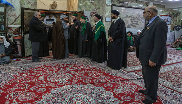 مراسم ختم شیخ نمر در حرم امام حسین (ع) + تصاویر