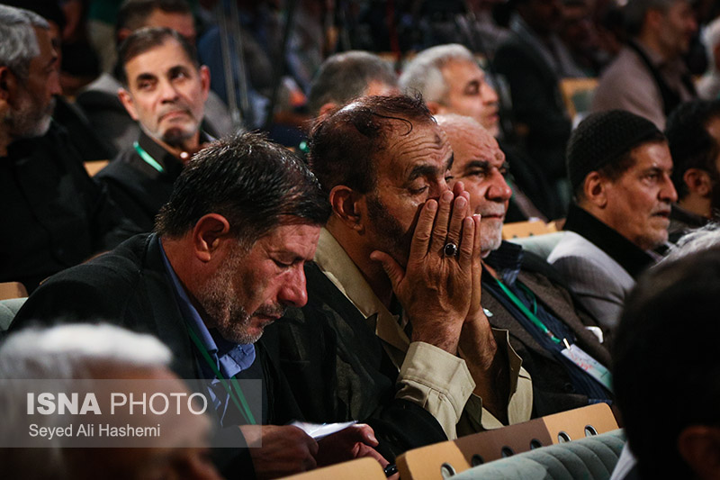 چهاردهمین اجلاس تجلیل از پیرغلامان و خادمان حسینی / گزارش تصویری