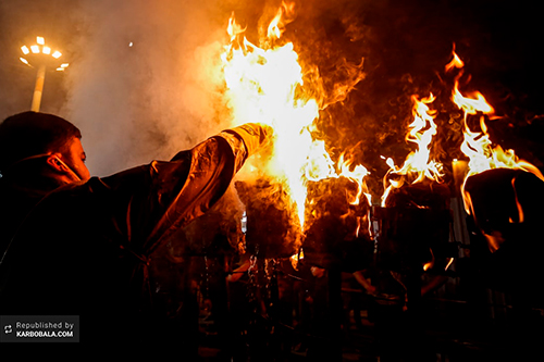 برگزاری آئین سنتی مشعل گردانی در نجف / گزارش تصویری