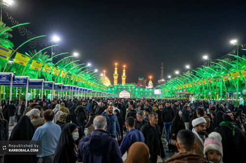 شادی زائران حسینی در سالروز مولود ابن الرضا (ع)