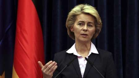 وزیر دفاع آلمان علیه داعش اعلام جنگ کرد