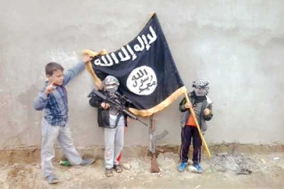 سازمان ملل: داعش صدها کودک را برای جنگ در سوریه آموزش می‌دهد
