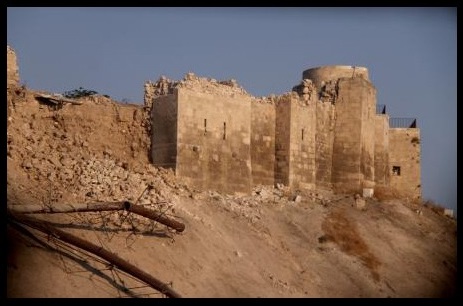 تخریب بخشی از قلعۀ باستانی حلب بر اثر انفجار بمب