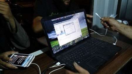 داعش اینترنت خانه های شهر الرقه را قطع کرد
