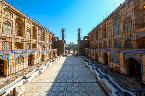 کتابخانه صحن حضرت زهرا (س)؛ یکی از بزرگ‌ترین پایگاه‌های علوم اسلامی / عکس