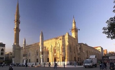 طرح توسعه مسجد امام حسین (ع) در قاهره اجرا می‌شود