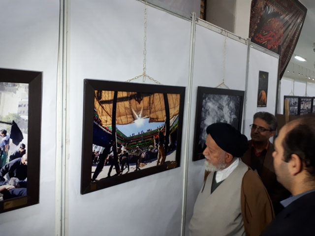 گشایش نمایشگاه بین المللی عکس سوگواره مهر محرم در سمنان