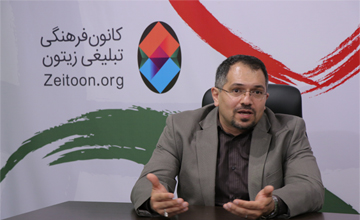 برگزاری نمایشگاه عکس اربعین در لهستان توسط دانشگاه علامه طباطبایی