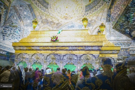 زیارت ضریح شش‌گوشه تنها امید زندگی نوکرت